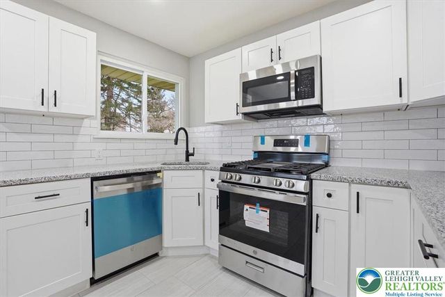 2218 2nd Street, Wilson Boro, PA 18042