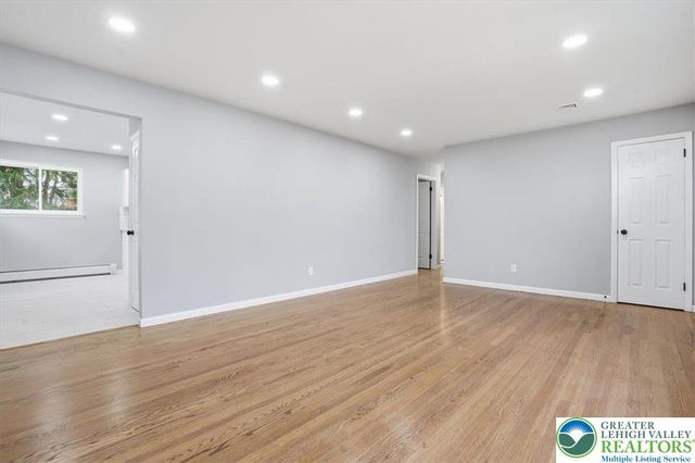 2218 2nd Street, Wilson Boro, PA 18042