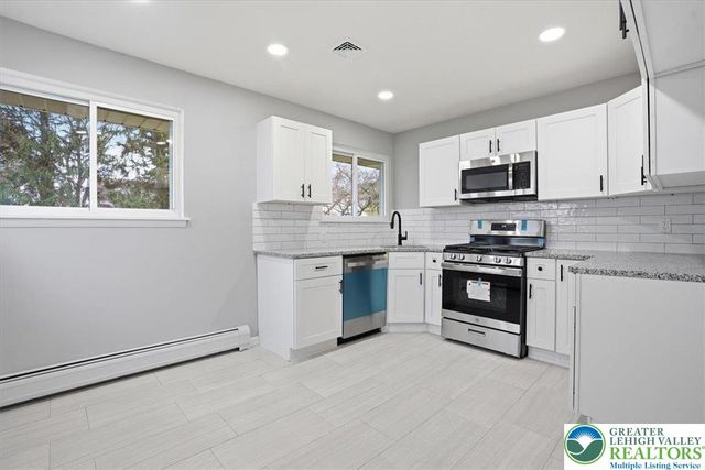 2218 2nd Street, Wilson Boro, PA 18042