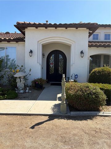 18268 Hollowtree Lane, Riverside, CA 92504
