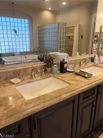 18268 Hollowtree Lane, Riverside, CA 92504