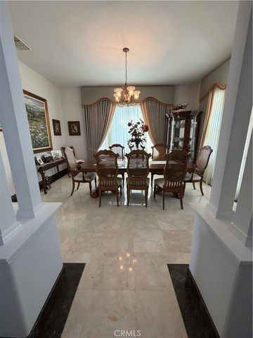 18268 Hollowtree Lane, Riverside, CA 92504