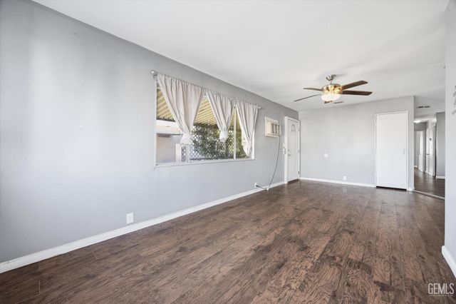 6601 Eucalyptus Drive 136, Bakersfield, CA 93306