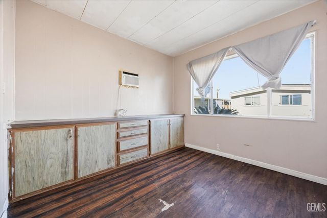 6601 Eucalyptus Drive 136, Bakersfield, CA 93306
