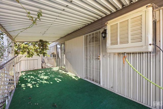 6601 Eucalyptus Drive 136, Bakersfield, CA 93306