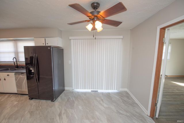 5 Samuel Court, Lafayette, IN 47905