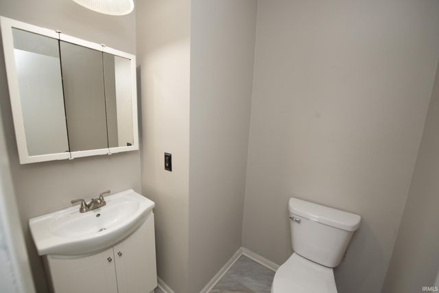 5 Samuel Court, Lafayette, IN 47905