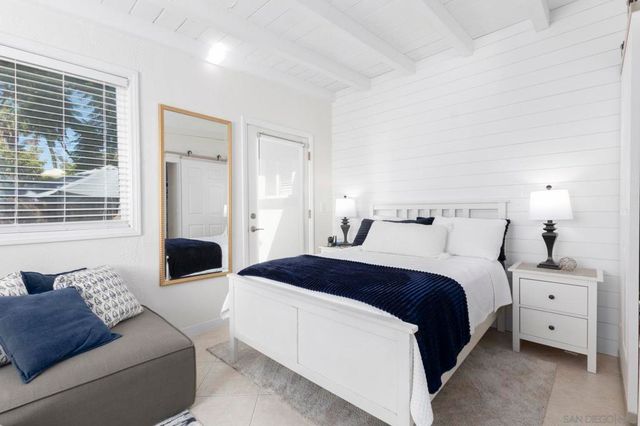 2821 Macdonald, Oceanside, CA 92054