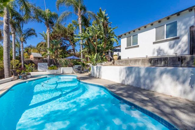 2821 Macdonald, Oceanside, CA 92054