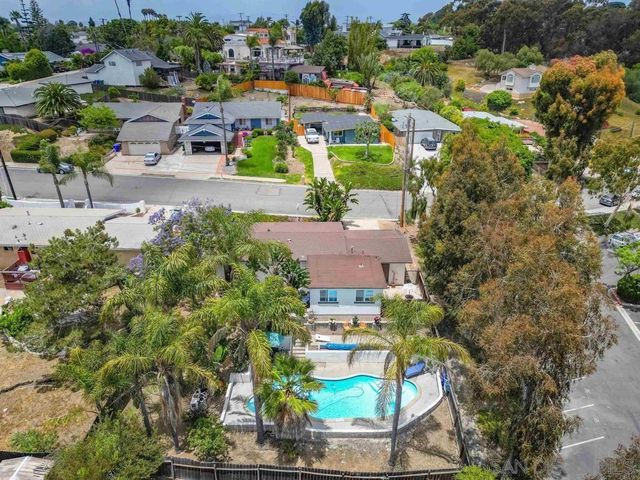 2821 Macdonald, Oceanside, CA 92054