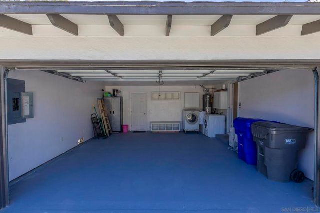 2821 Macdonald, Oceanside, CA 92054