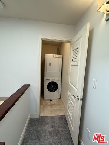 5401 Morella Avenue 101, Valley Village, CA 91607