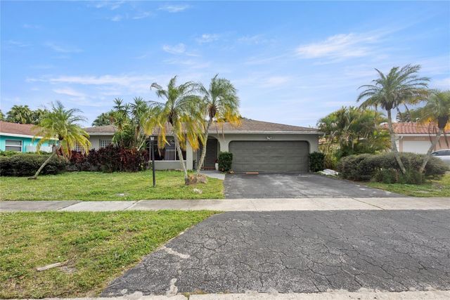 10344 Dorchester Drive, Boca Raton, FL 33428