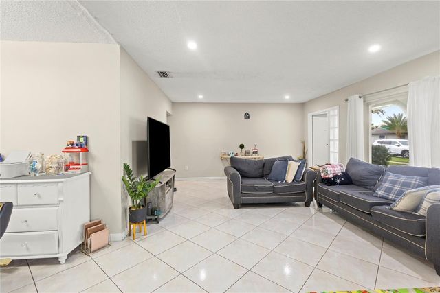 10344 Dorchester Drive, Boca Raton, FL 33428