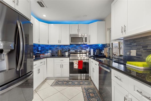 10344 Dorchester Drive, Boca Raton, FL 33428