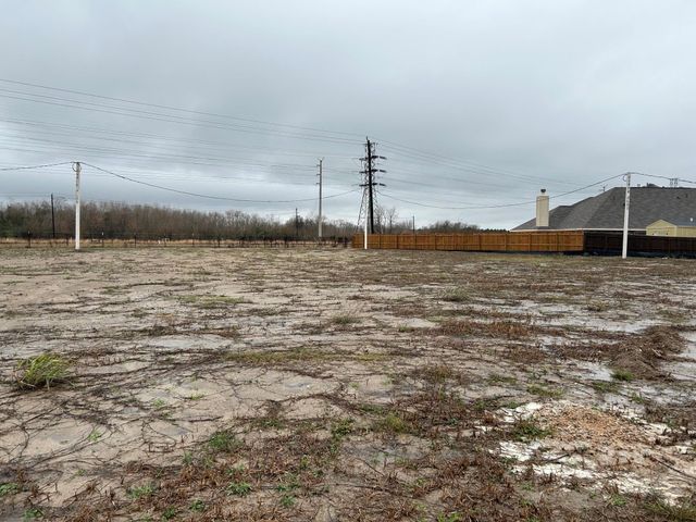 1906 S Wildflower Drive, Deer Park, TX 77536