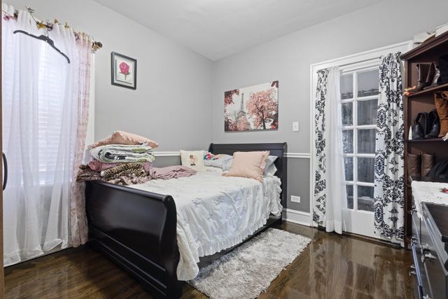 6921 26th Street, Berwyn, IL 60402