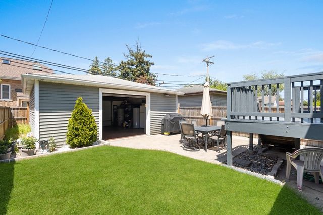 6921 26th Street, Berwyn, IL 60402