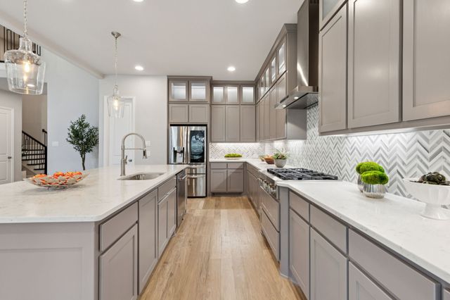 8432 Twistpine Road, Frisco, TX 75035