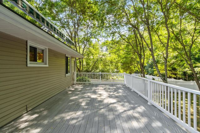 1 Standish Road, Lynnfield, MA 01940