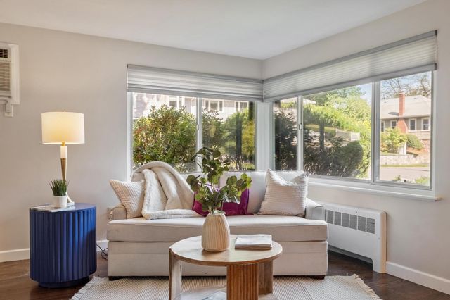 1 Standish Road, Lynnfield, MA 01940