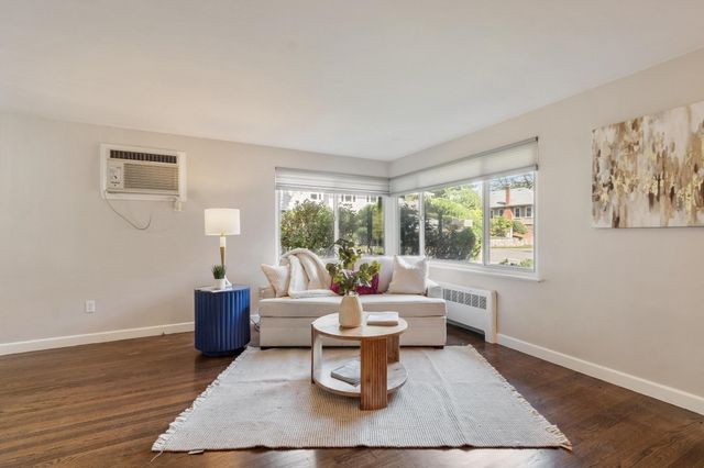 1 Standish Road, Lynnfield, MA 01940