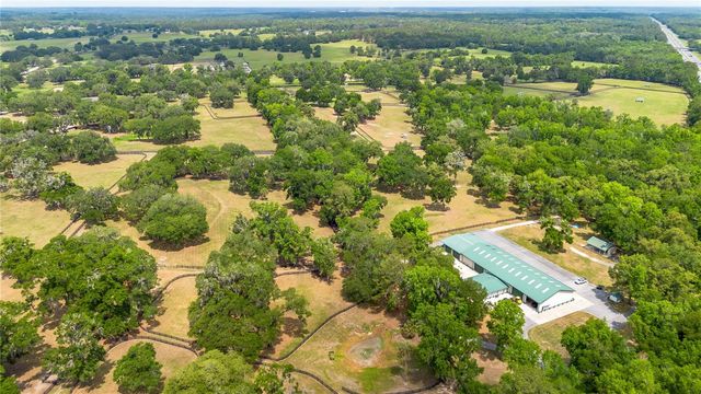 6157 W HIGHWAY 329, Reddick, FL 32686