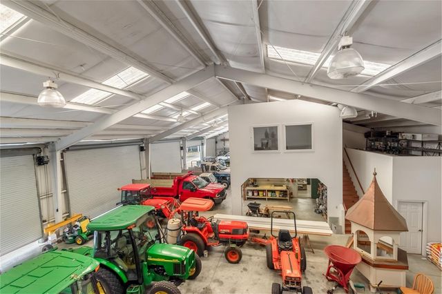 6157 W HIGHWAY 329, Reddick, FL 32686