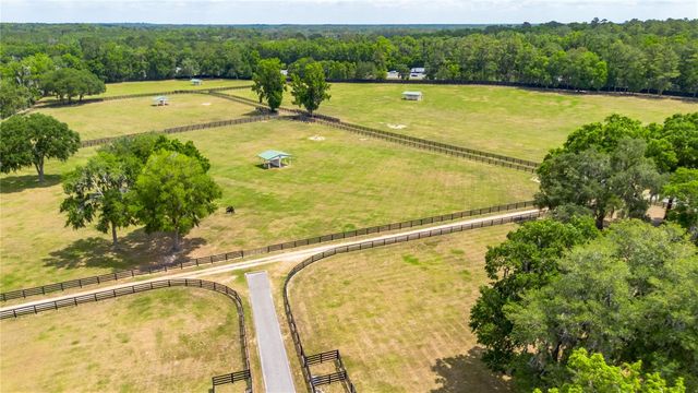 6157 W HIGHWAY 329, Reddick, FL 32686