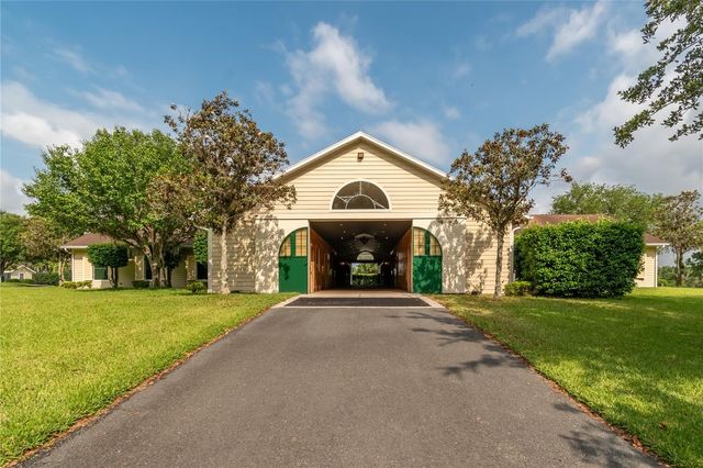 6157 W HIGHWAY 329, Reddick, FL 32686