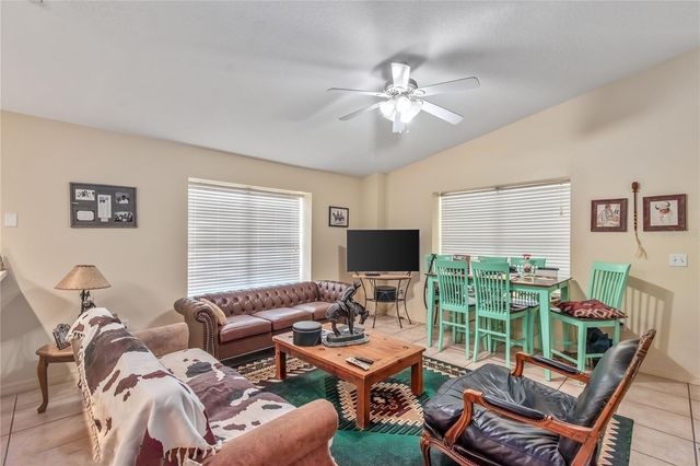 6157 W HIGHWAY 329, Reddick, FL 32686