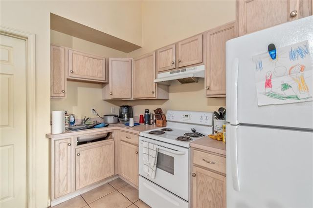 6157 W HIGHWAY 329, Reddick, FL 32686