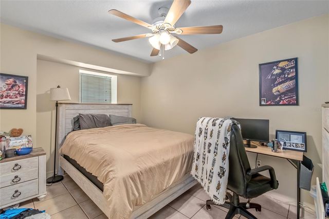 6157 W HIGHWAY 329, Reddick, FL 32686