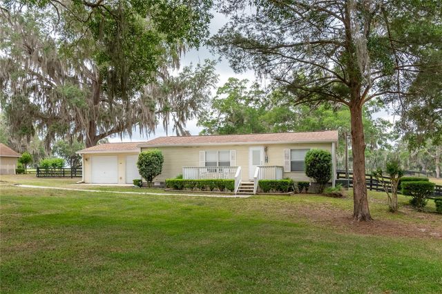 6157 W HIGHWAY 329, Reddick, FL 32686