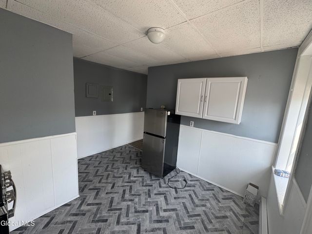 663 2nd Avenue 2S, Troy, NY 12182