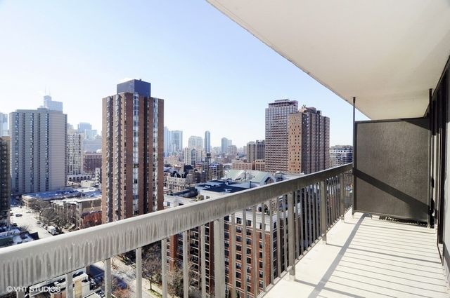 33 W Delaware Place 20E, Chicago, IL 60610