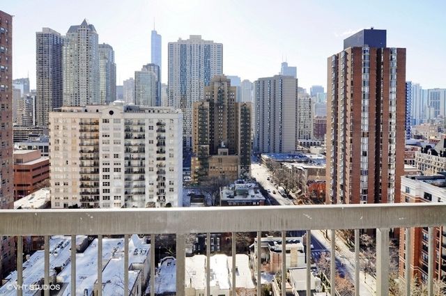 33 W Delaware Place 20E, Chicago, IL 60610