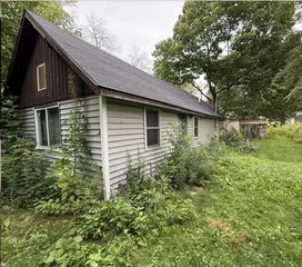 113 Burnside Avenue S, Red Wing, MN 55066