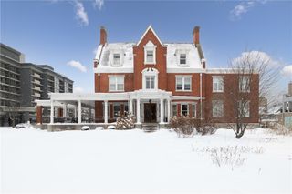 566 East Avenue, Rochester, NY 14607
