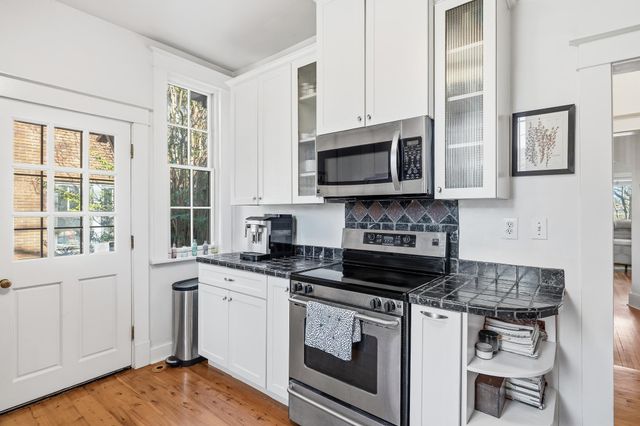 761 UNIVERSITY ST, Memphis, TN 38107