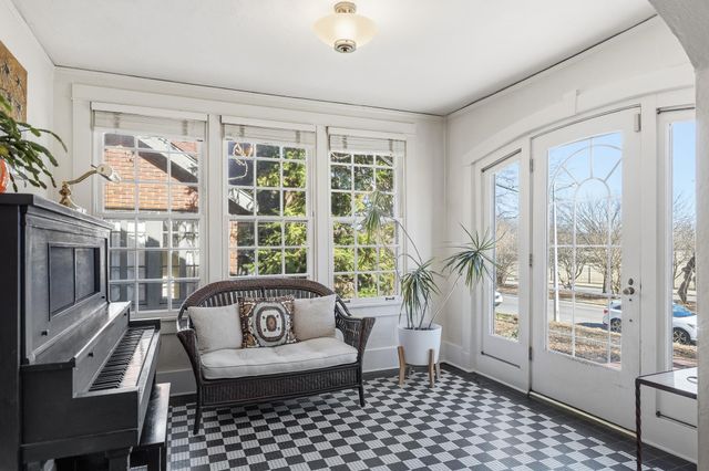 761 UNIVERSITY ST, Memphis, TN 38107