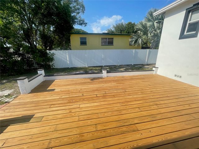 4608 S HESPERIDES STREET, Tampa, FL 33611