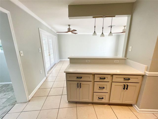 4608 S HESPERIDES STREET, Tampa, FL 33611