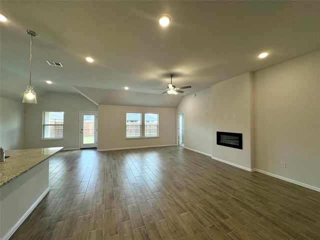 1424 Avalon Court, Celina, TX 75009