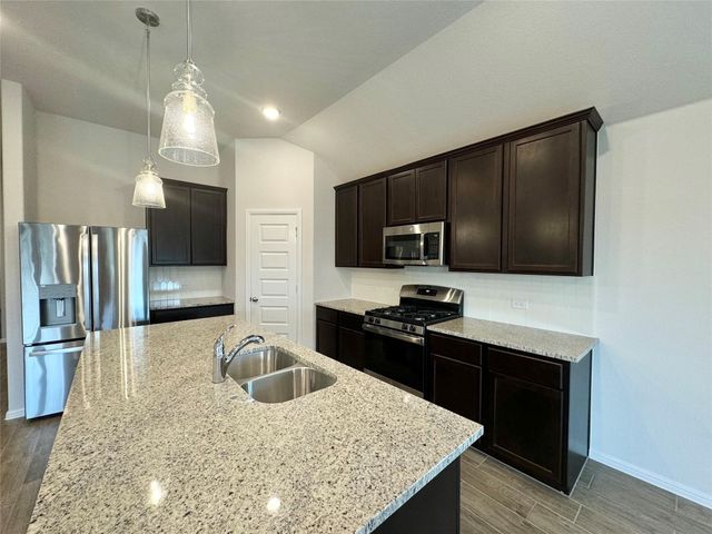 1424 Avalon Court, Celina, TX 75009