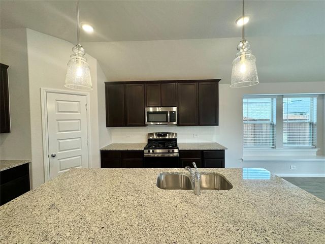 1424 Avalon Court, Celina, TX 75009