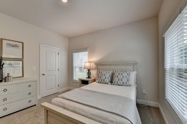 850 Glennferry Bend SW, Mableton, GA 30126