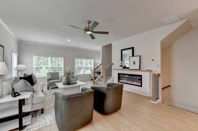 850 Glennferry Bend SW, Mableton, GA 30126