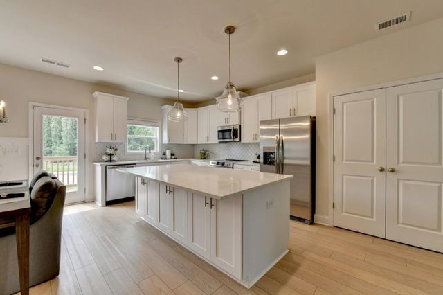 850 Glennferry Bend SW, Mableton, GA 30126