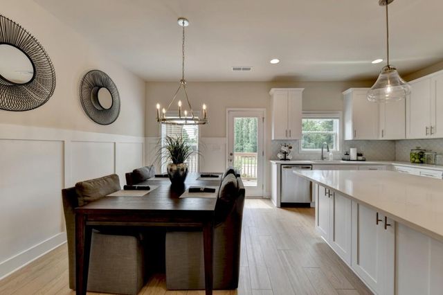 850 Glennferry Bend SW, Mableton, GA 30126